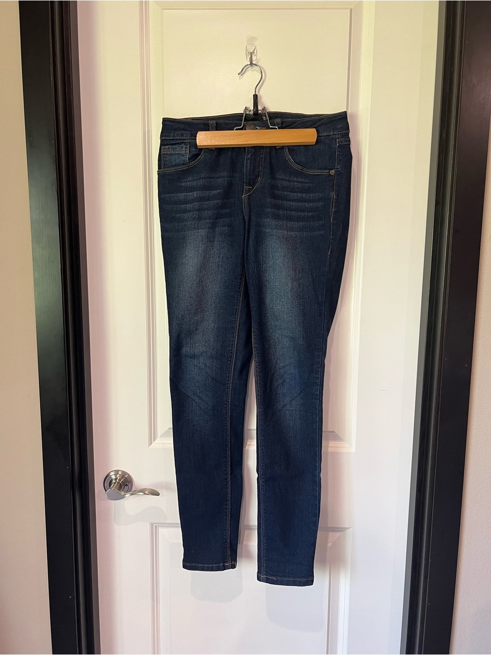1822 Denim Dark Indigo Skinny Jeans